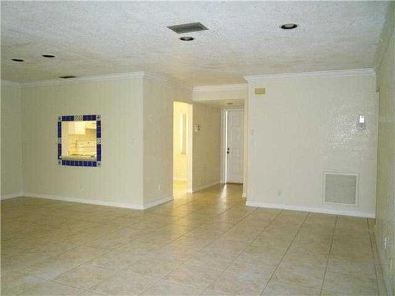 3rd image of 4512 NW 20th St #471