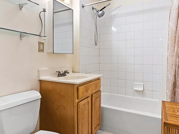 4th image of 102 Bradhurst Ave APT 1106