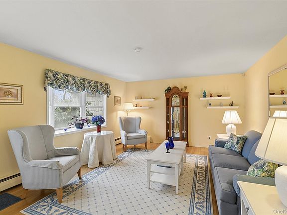 5th image of 72 Jarvin Road