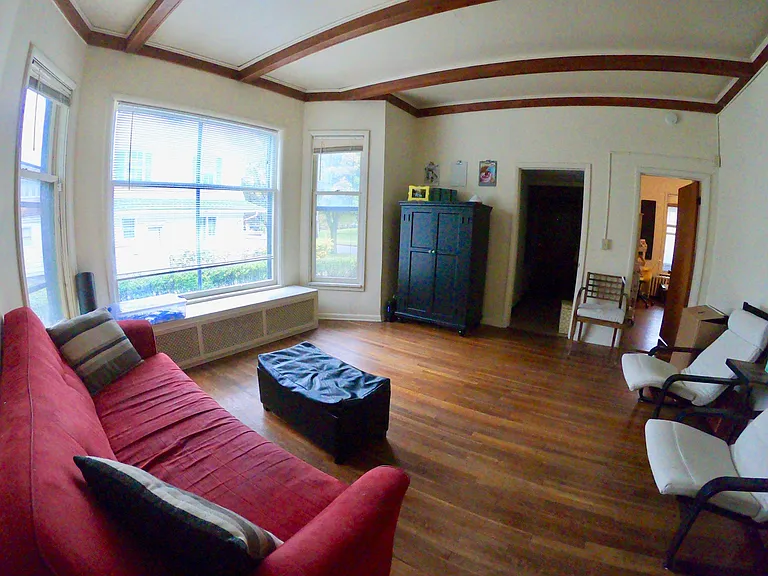 116 College Ave NE — Photo 12