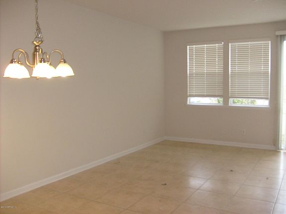 2nd image of 2338 Sunset Bluff Dr