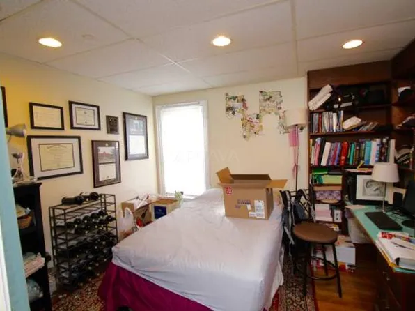 359 Beacon St #36, Somerville, MA 02143