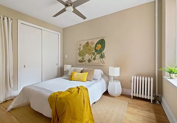 5th image of 274 Saint Johns Pl APT 3A