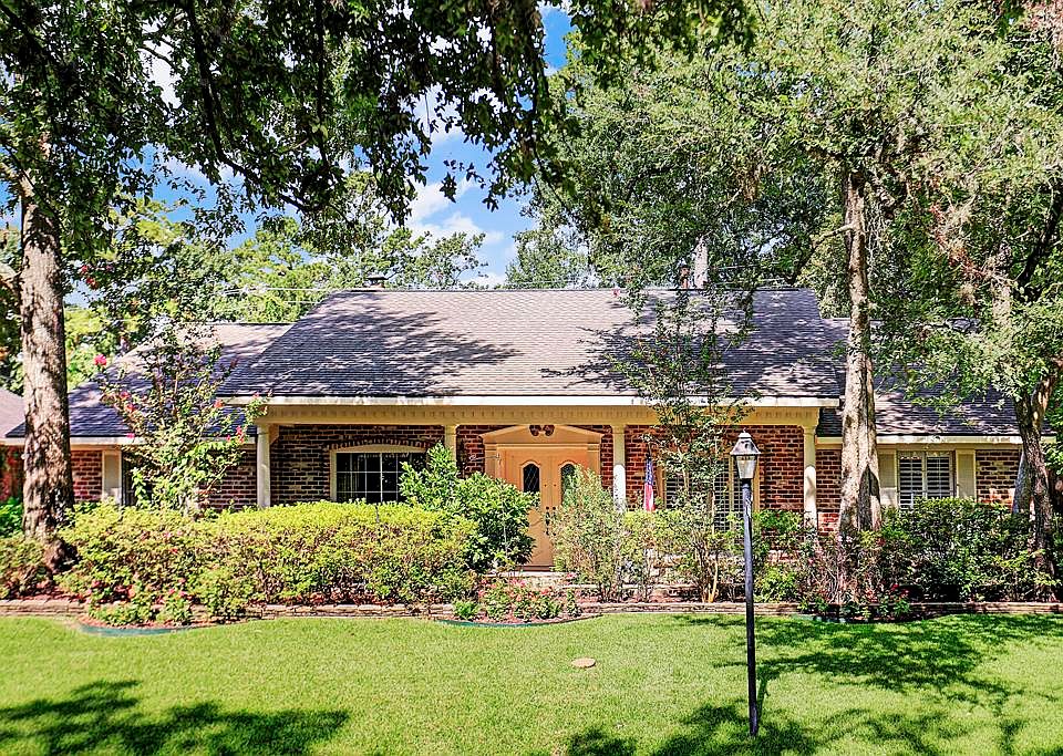 1st image of 10323 Briar Dr
