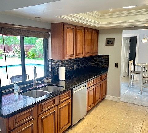 4th image of 3713 SW 6th Pl