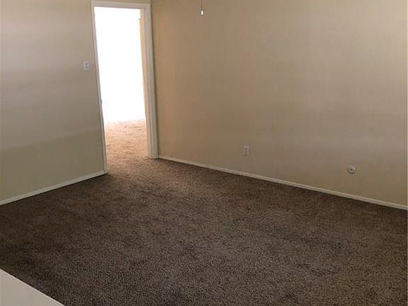 2nd image of 1313 Belaire Dr