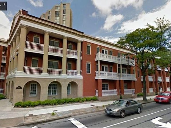 450 W Princess Anne Rd Unit 304