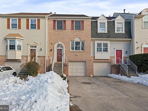 2nd image of 14532 Eddy Ct