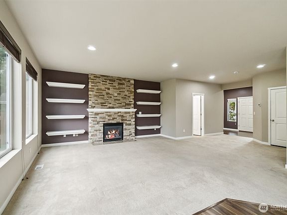5th image of 609 85th Drive SE