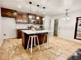 1423 NW 98th St, Oklahoma City, OK 73114