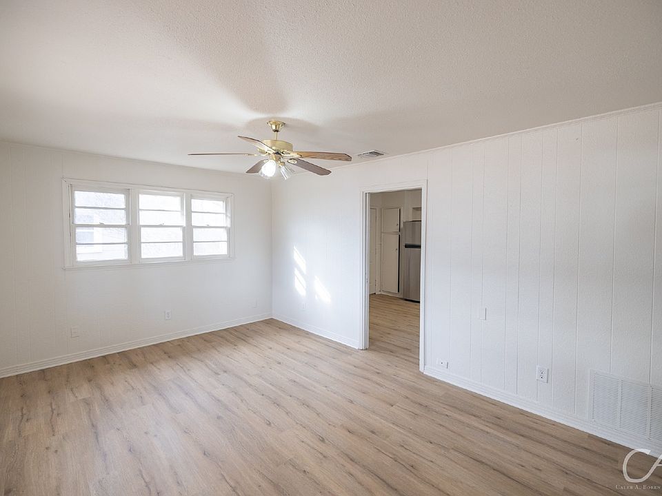 1st image of 4134 Russell Ave