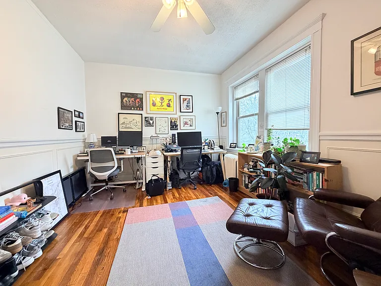264 Kelton St #11 — Photo 7