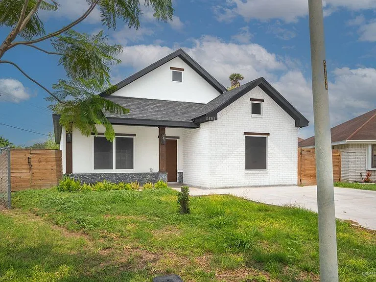 2809 Los Pinos Ln — Photo 3