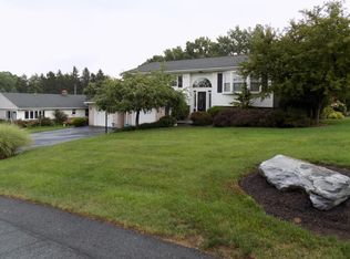 382 Myer Ter, Leola, PA 17540