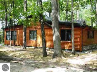 629 Peninsula Trl, Traverse City, MI 49696