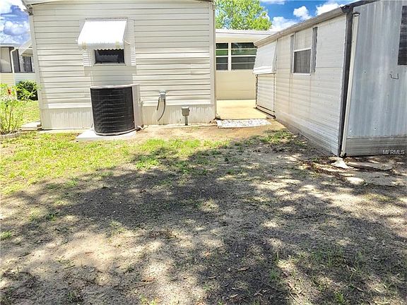 4th image of 2106 Lois Blvd
