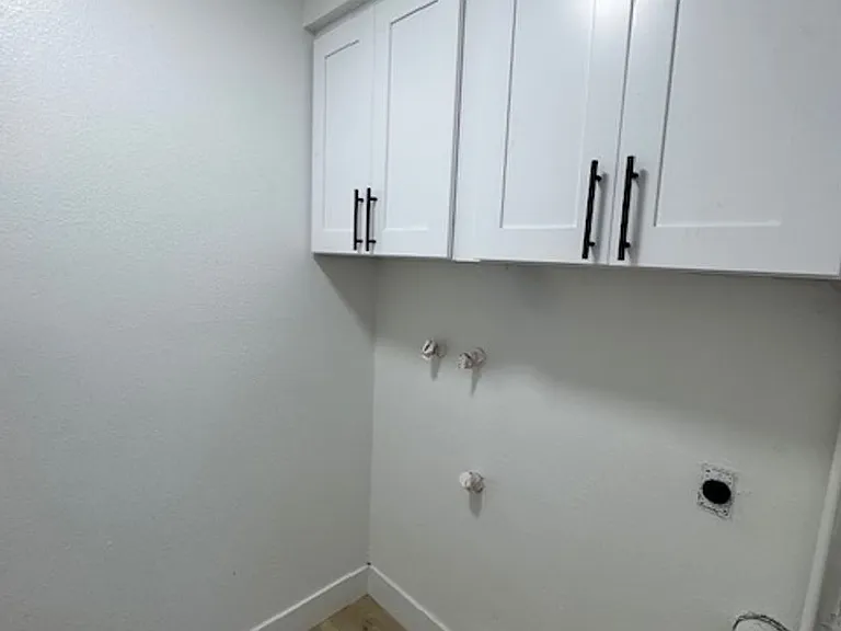 7566 Fillmore Dr — Photo 5