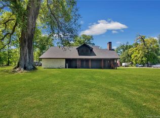 3724 Thompson Rd, Sulphur, LA 70665