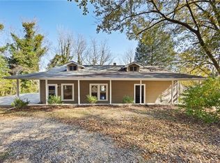 9 Aubrey St, Cartersville, GA 30120