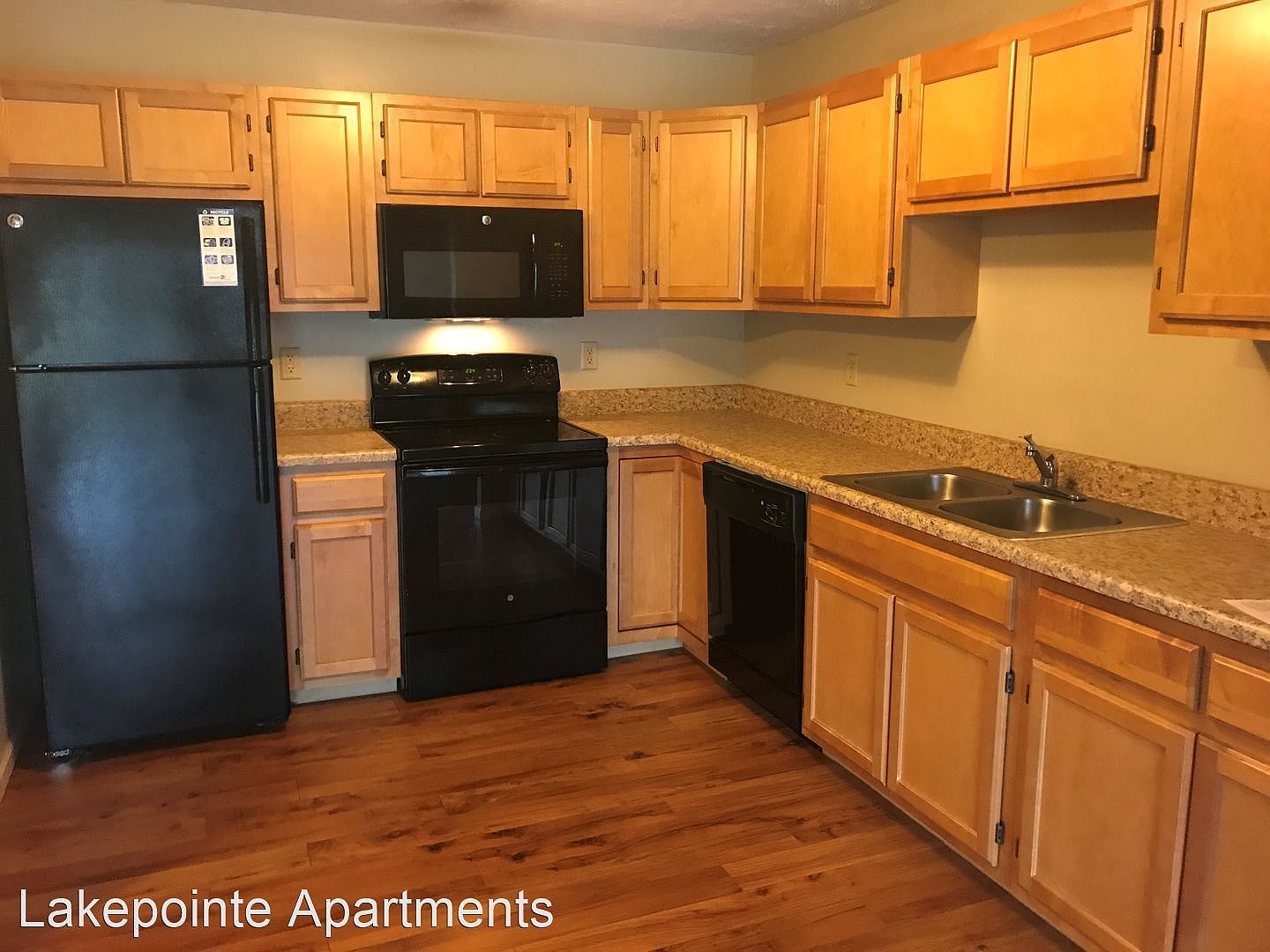 Lakepointe Apartment Homes Apartment Rentals Brewerton