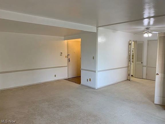 5th image of 19101 Van Aken Blvd APT 318