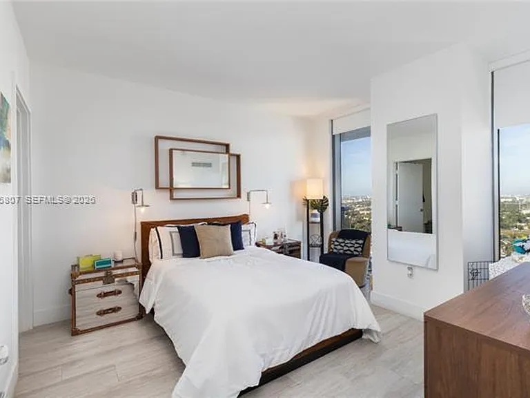 121 NE 34th St #2509 — Photo 8