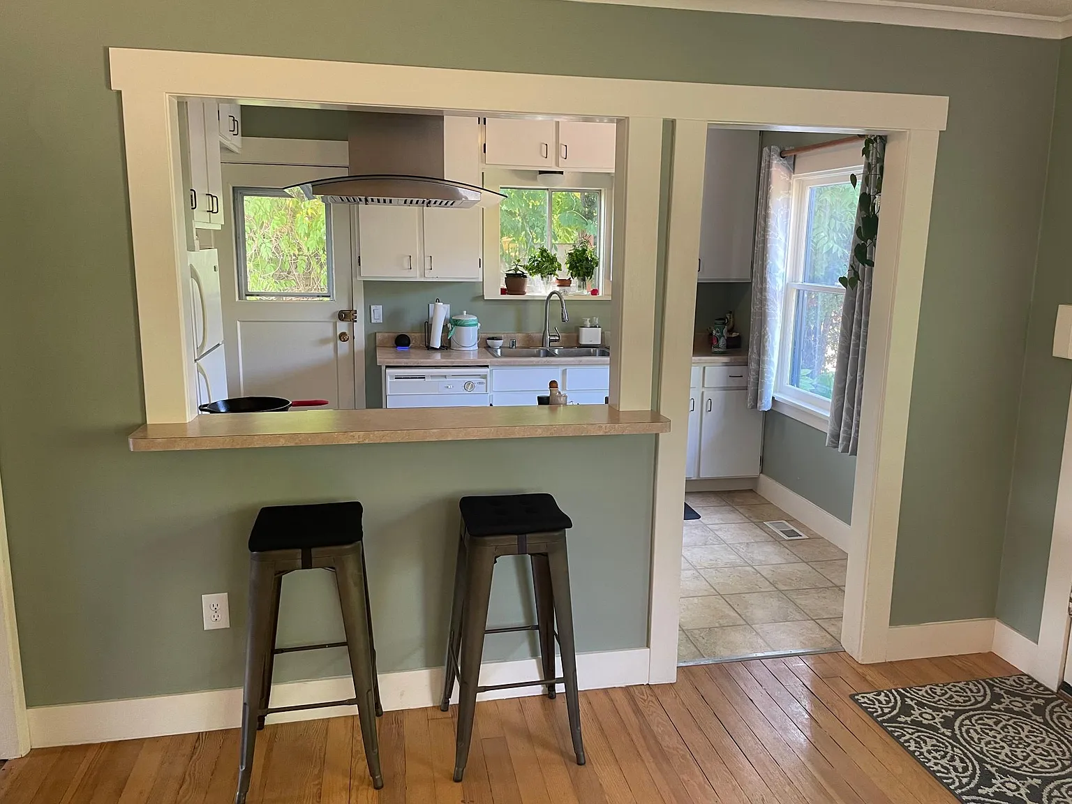 2 bed, 864 sqft, $2,650 — Photo 4
