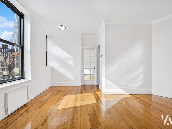 112 West 72nd Street image 6 of 10