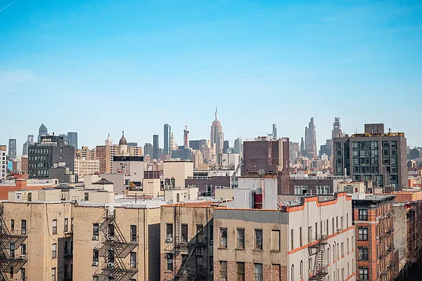 Rented by REAL New York | media 11