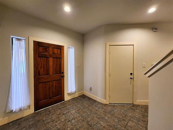 5th image of 9814 Cynthia Ann Ct