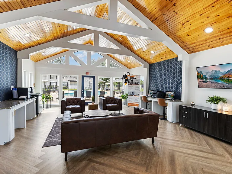 Leasing Center