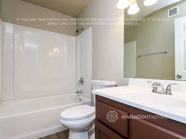 6627 S 44th St — Photo 14