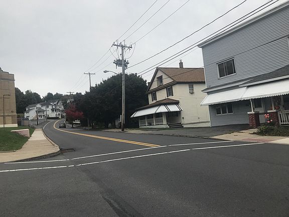5th image of 705 Dundaff St