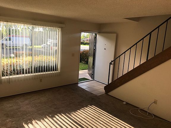 3rd image of 153 Brightwood Ave APT A