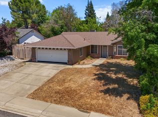 1637 French Lace Ln, Redding, CA 96003