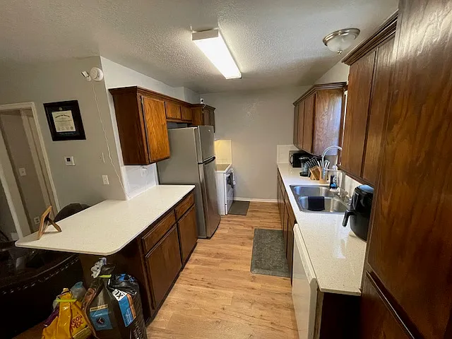 4608 SE 22nd St — Photo 9