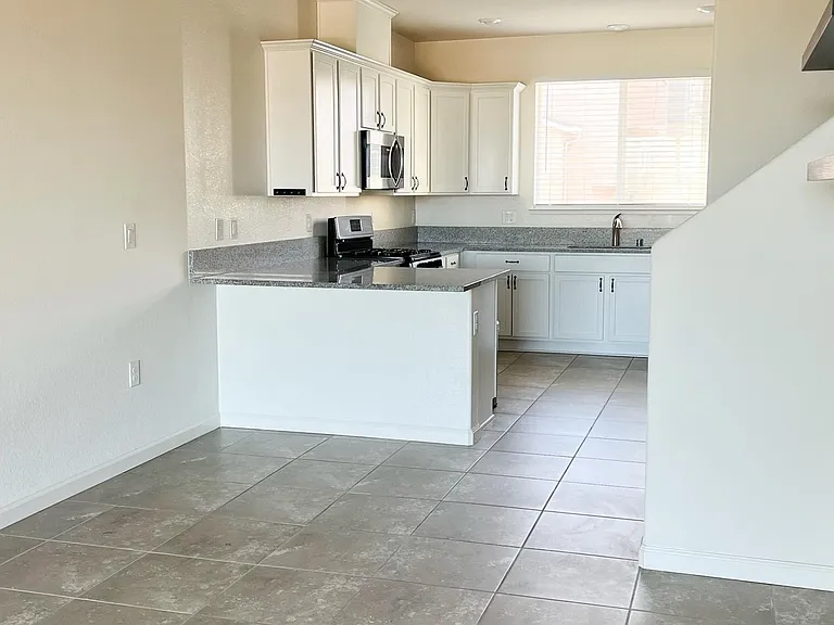 3157 Sterling Ridge Cir #3157 — Photo 10