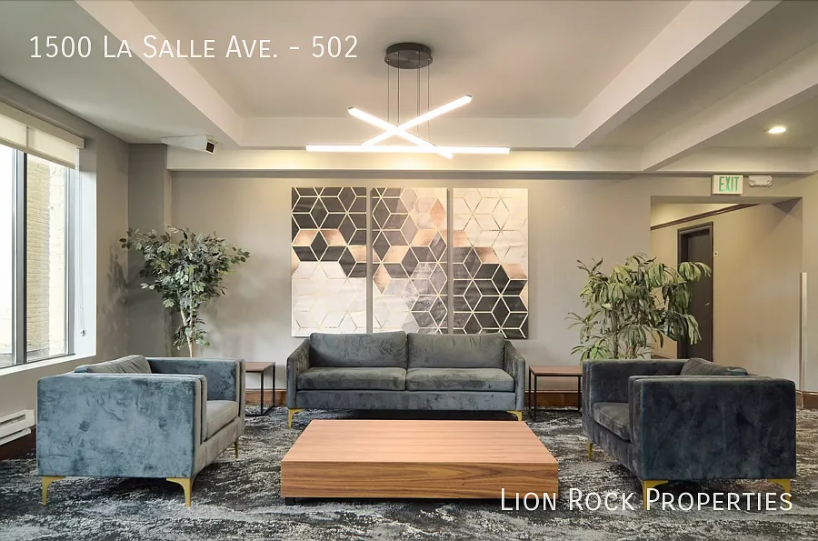 Building Photo - 1500 La Salle Ave #502