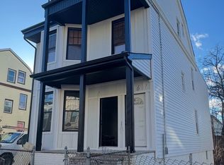 181 S 11th St #3, Newark, NJ 07107