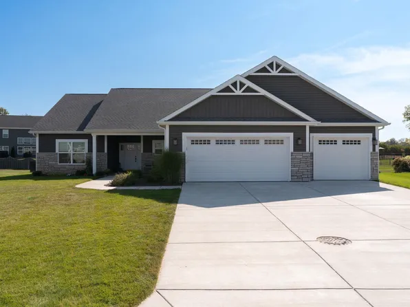 1157 Chesapeake Cove Dr, Lafayette, IN 47909