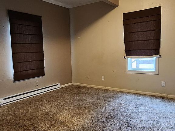 5th image of 226 11th Ave N #3