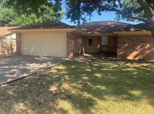 2990 Rex Allen Dr, Abilene, TX 79606