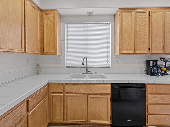 5th image of 3029 El Nido Ln