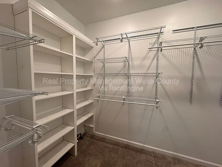 102 Powder Mill Ct — Photo 28