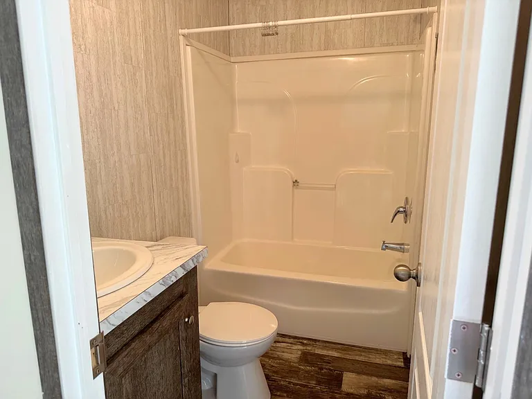 803 Austin Way — Photo 3