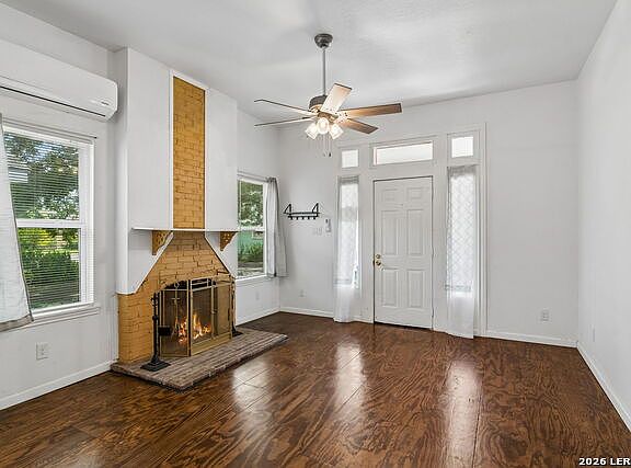 4th image of 311 Castillo Ave #101