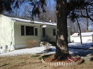 17 Romeo Dr, Monroe, NY 10950