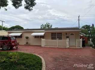 920 N 69th Way, Hollywood, FL 33024