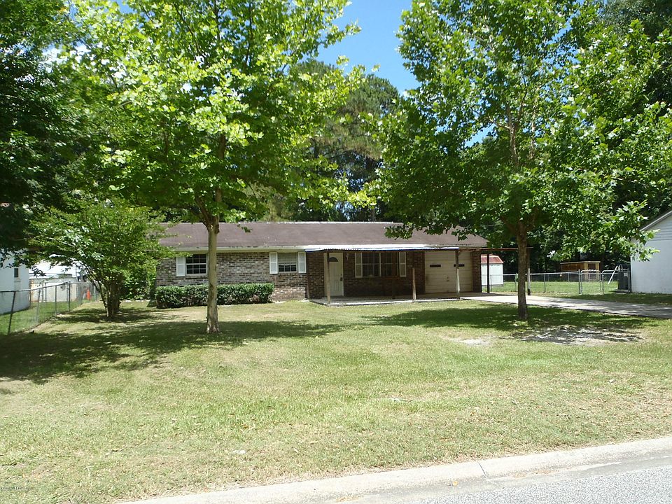 1st image of 602 S West Street