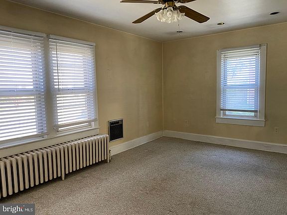 5th image of 8450 57th Ave